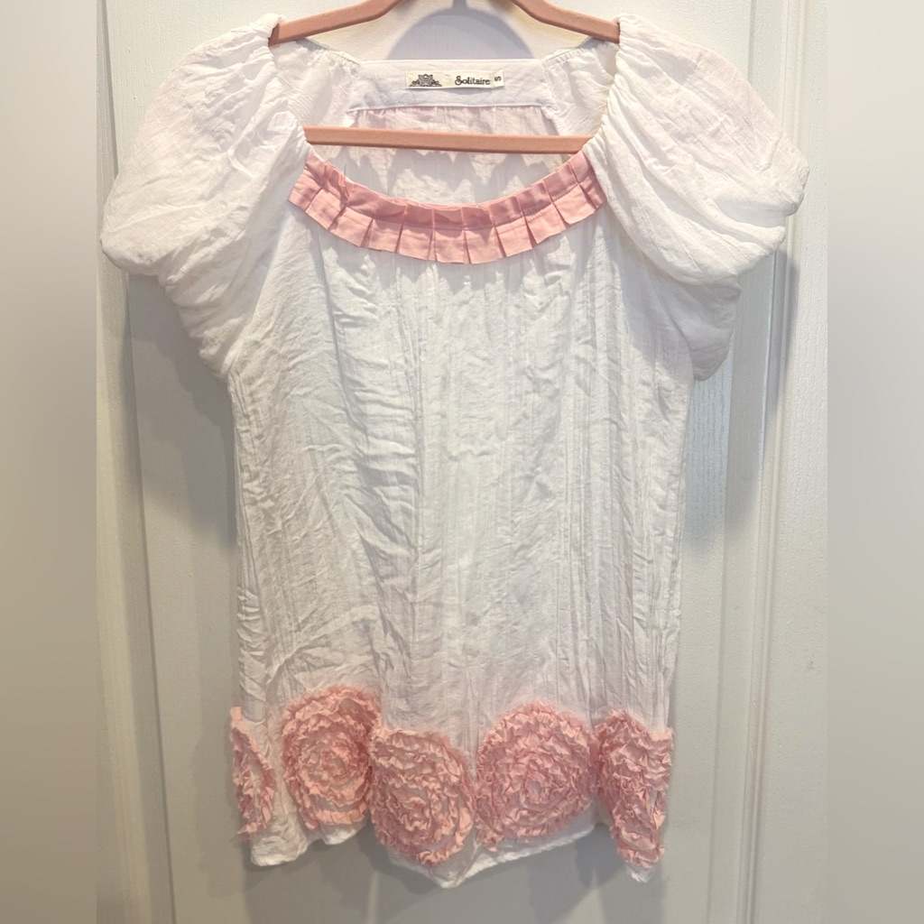 Solitaire Anthropologie Silk Blend Puff Shoulder Top Blouse Pink Rose Accents S